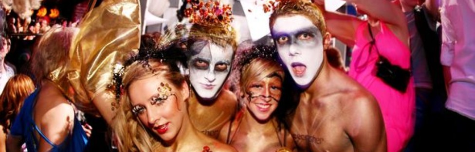 How to seduce women on Halloween (v-blog)